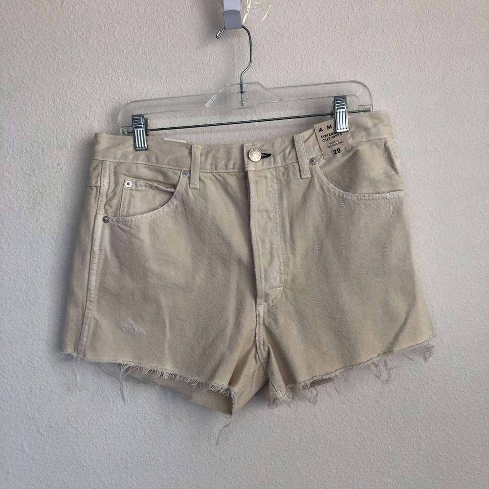 🆕AMO Loverboy Cut Off Frayed Vintage White Shorts
